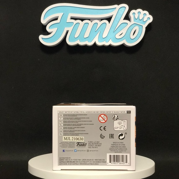 Freddy Krueger with Needle Fingers- 224 (Special Edition)- Mint Condition- Funko - Picture 8 of 8